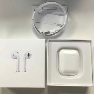 Apple Airpods ( 2nd generation )
